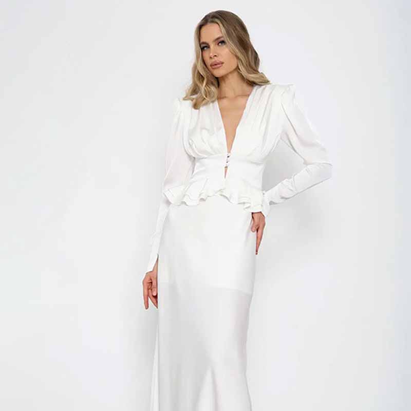 Women Formal Wear White Shirt - เสื้อเชิ้ตสีขาวสำหรับผู้หญิง คอวีลึก แขนยาว ชายเสื้อระบาย แต่งกระดุมรัดเอว ทรงเปปลัม