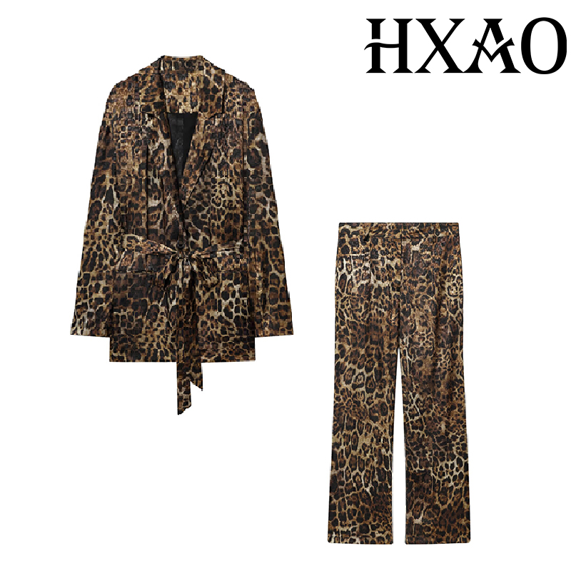 ชุดเซ็ตเสื้อผ้าลายเสือดาว HXAO - Formal Attire Woman บทวิจารณ์และราคา