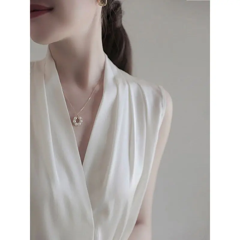 เสื้อและเสื้อเบลาส์สำหรับผู้หญ - Women Formal Wear White Shirt บทวิจารณ์และราคา